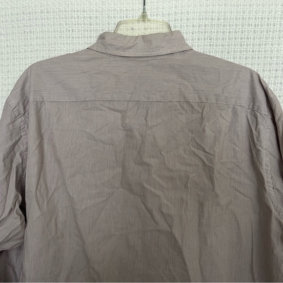 J Crew White and Red Long Sleeve Button Down - Picture 4 of 5